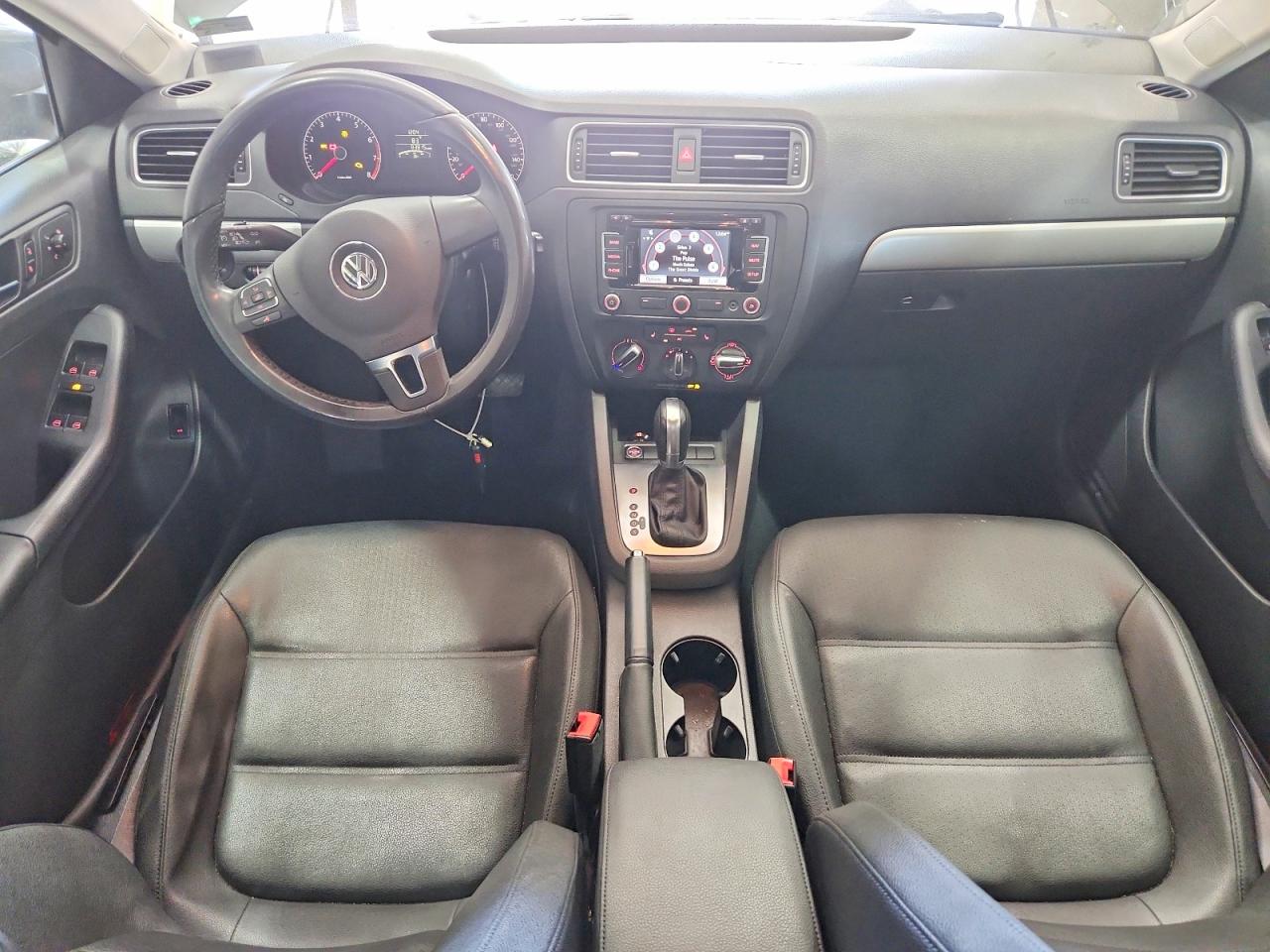 2011 VOLKSWAGEN JETTA SEL photo 8