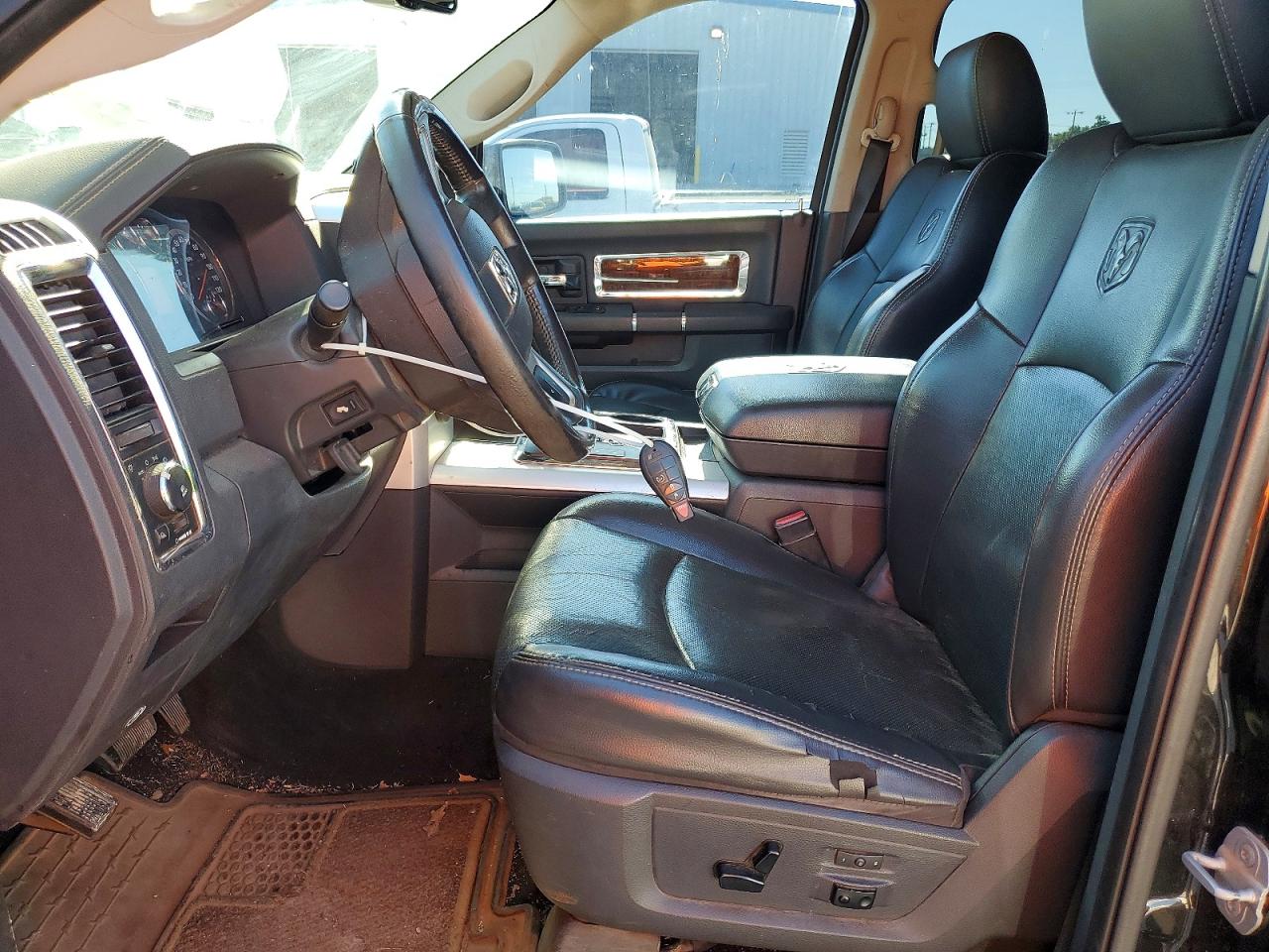 2011 DODGE RAM 1500 photo 19