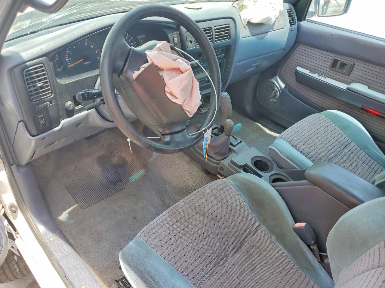 2000 TOYOTA TACOMA XTRACAB LIMITED photo 15