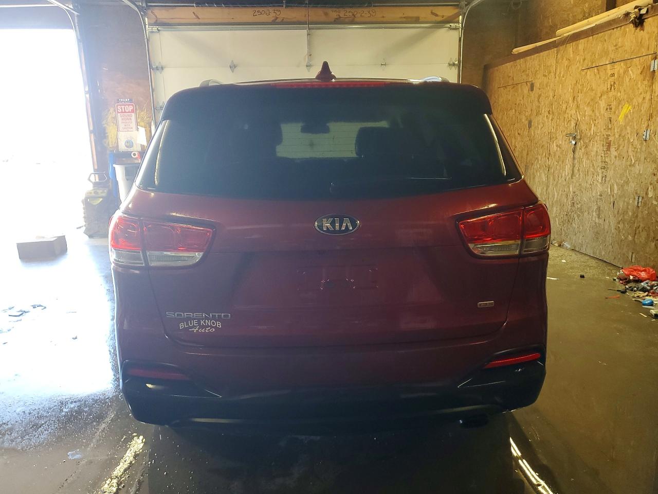 2016 KIA SORENTO LX photo 16