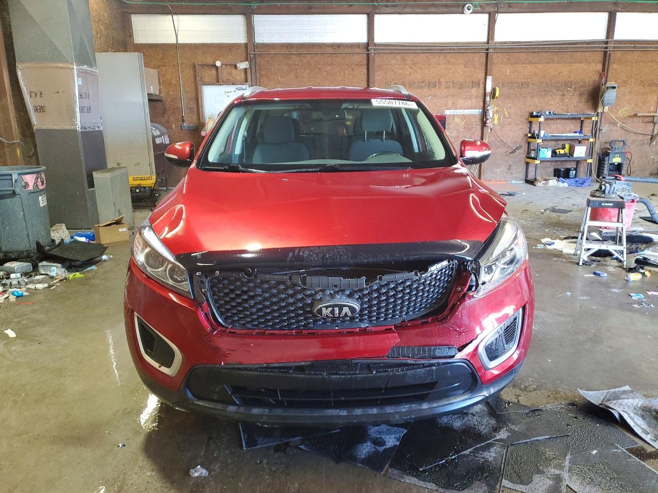 2016 KIA SORENTO LX photo 13