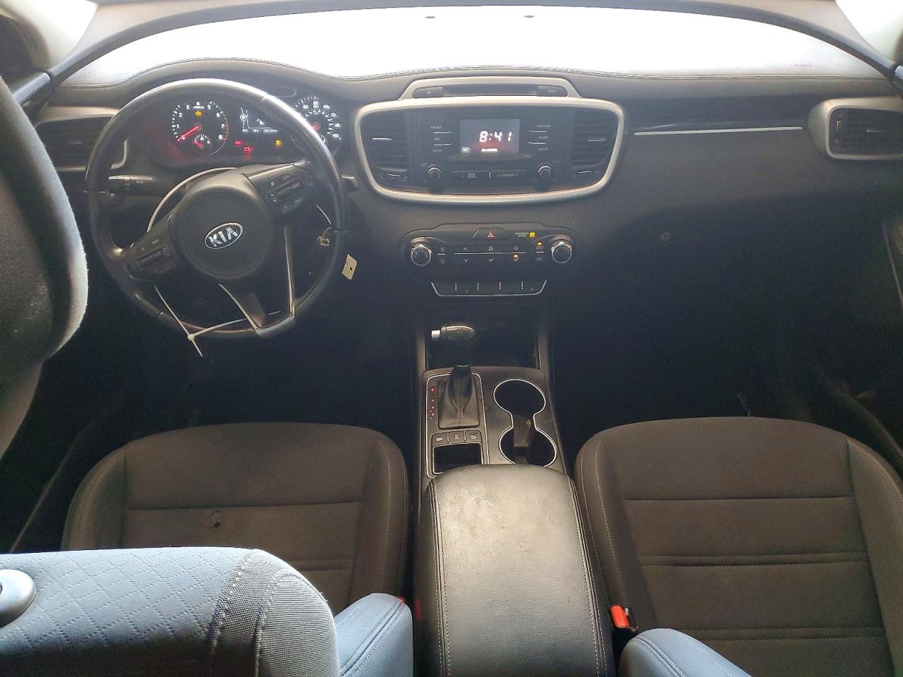 2016 KIA SORENTO LX photo 22