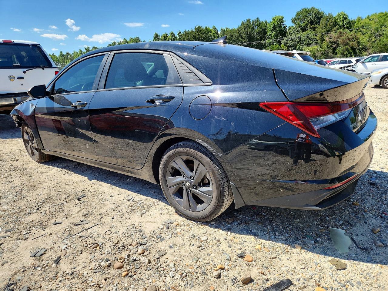 2022 HYUNDAI ELANTRA SEL photo 4