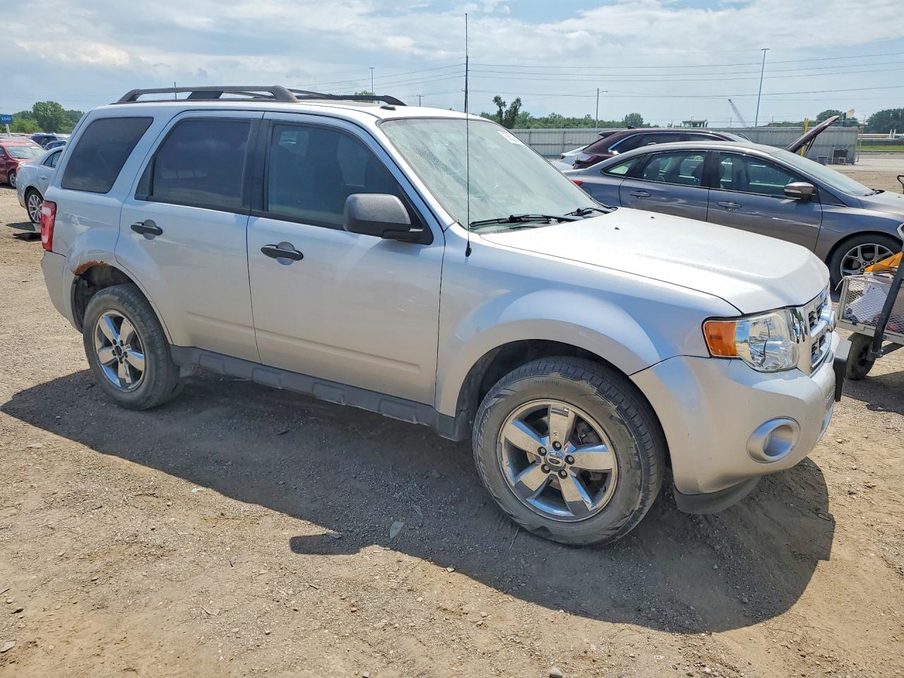 2012 FORD ESCAPE XLT photo 4