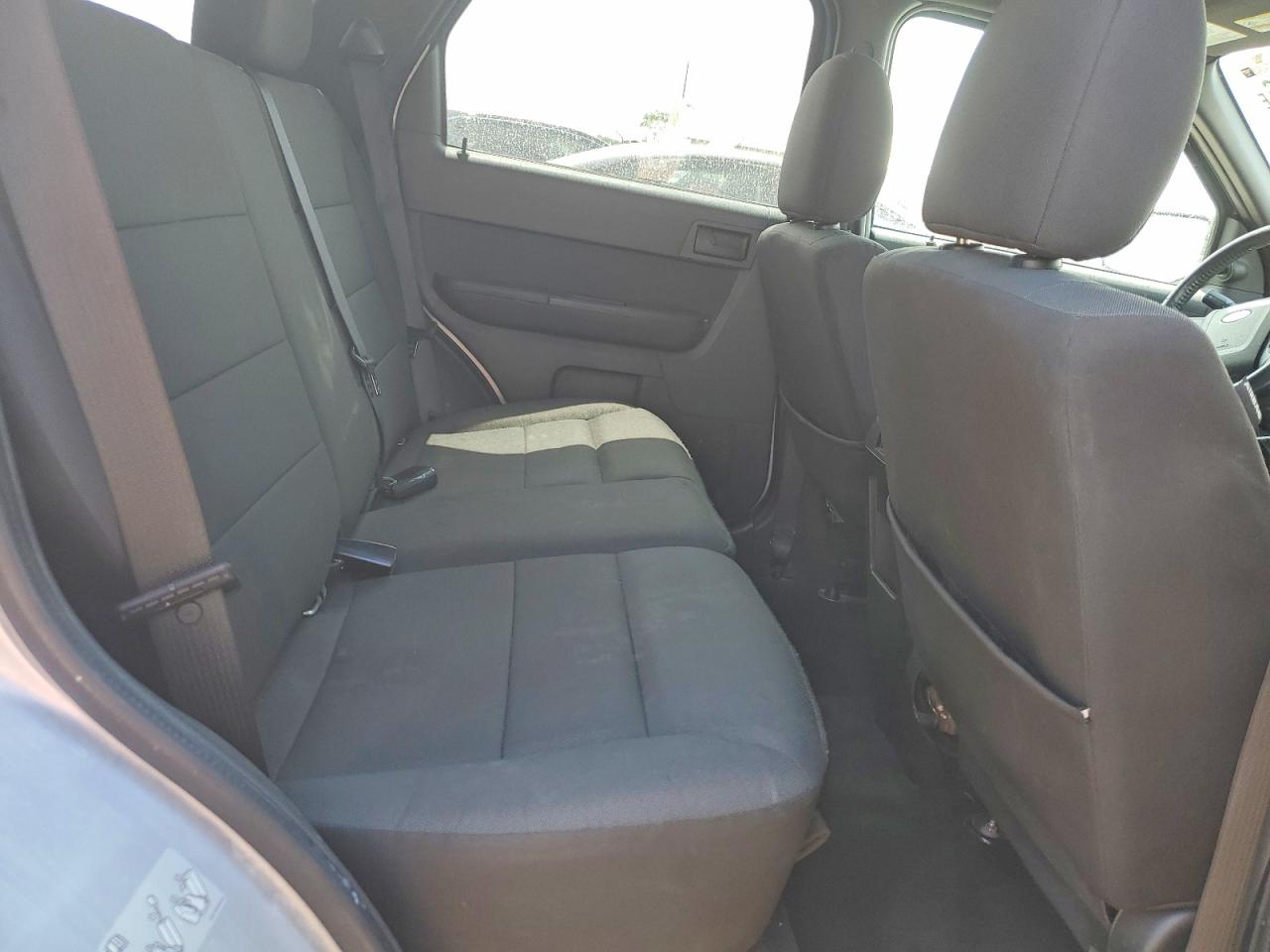 2012 FORD ESCAPE XLT photo 11