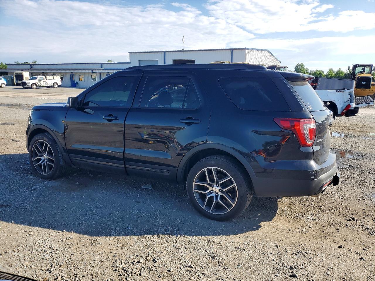 2017 FORD EXPLORER SPORT photo 3