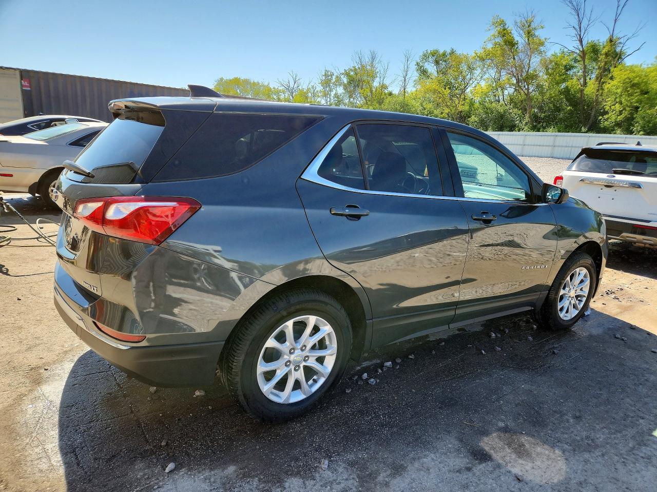 2018 CHEVROLET EQUINOX LT photo 5