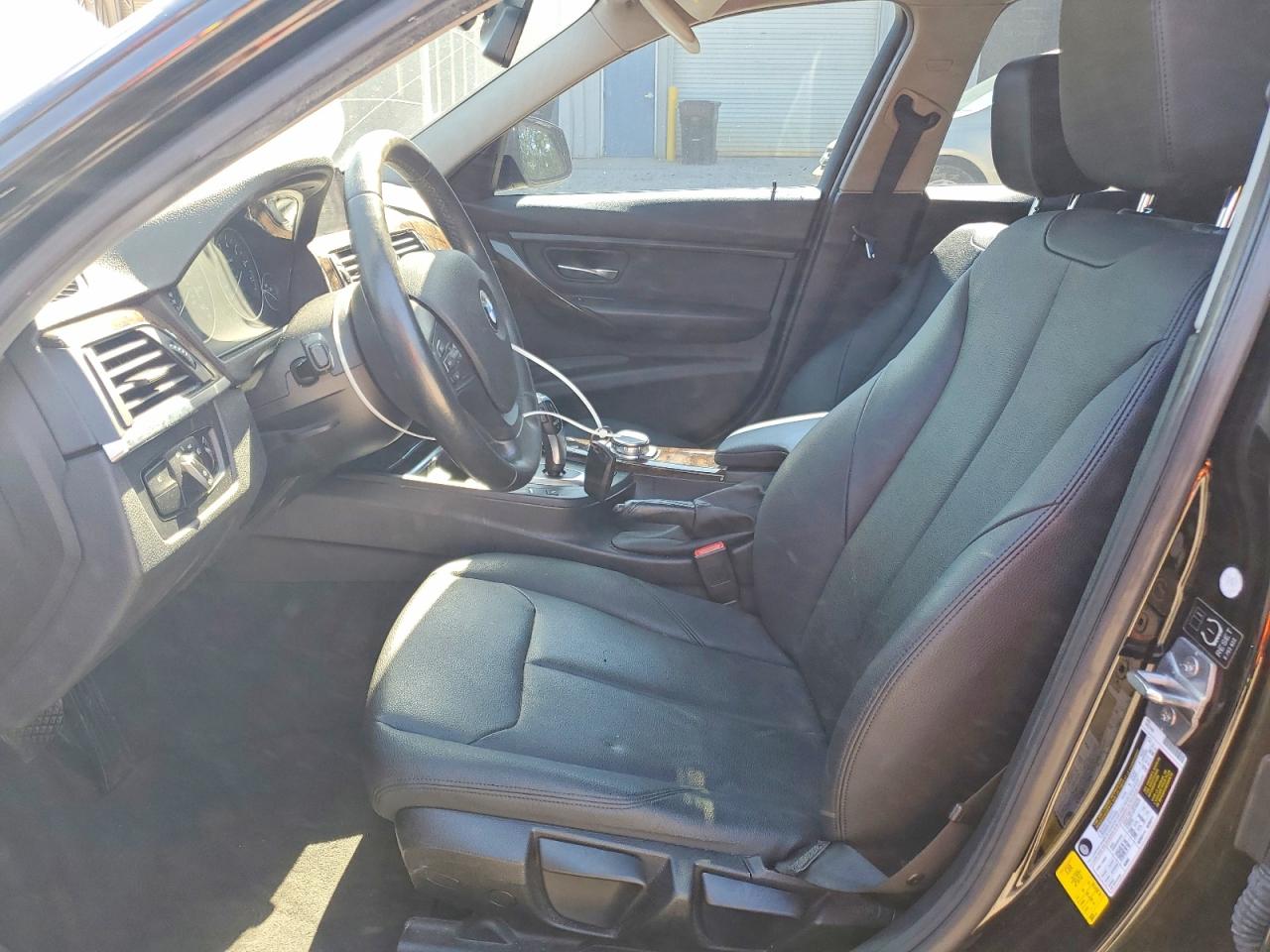 2015 BMW 320 I photo 13