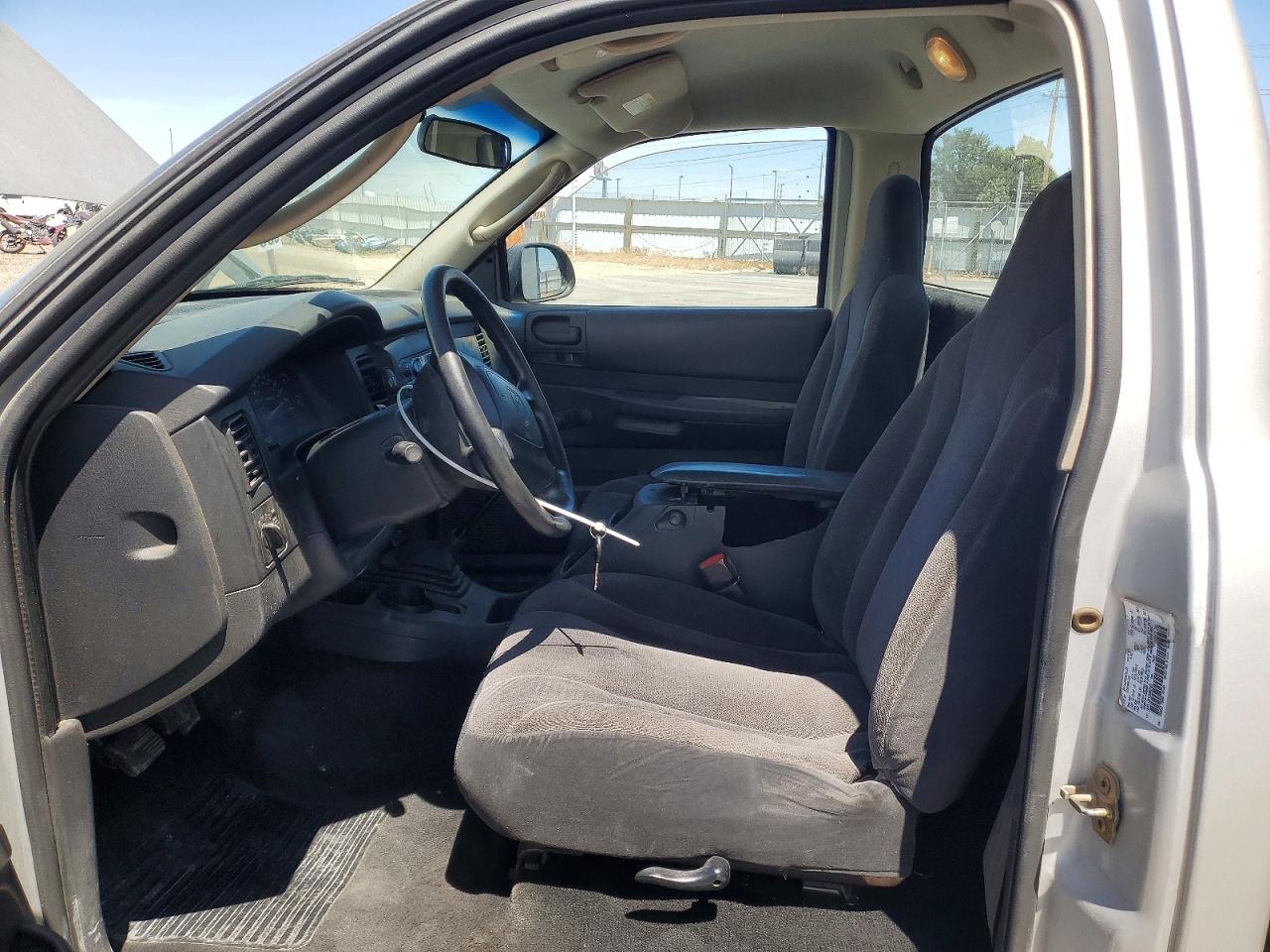 2002 DODGE DAKOTA BASE photo 7