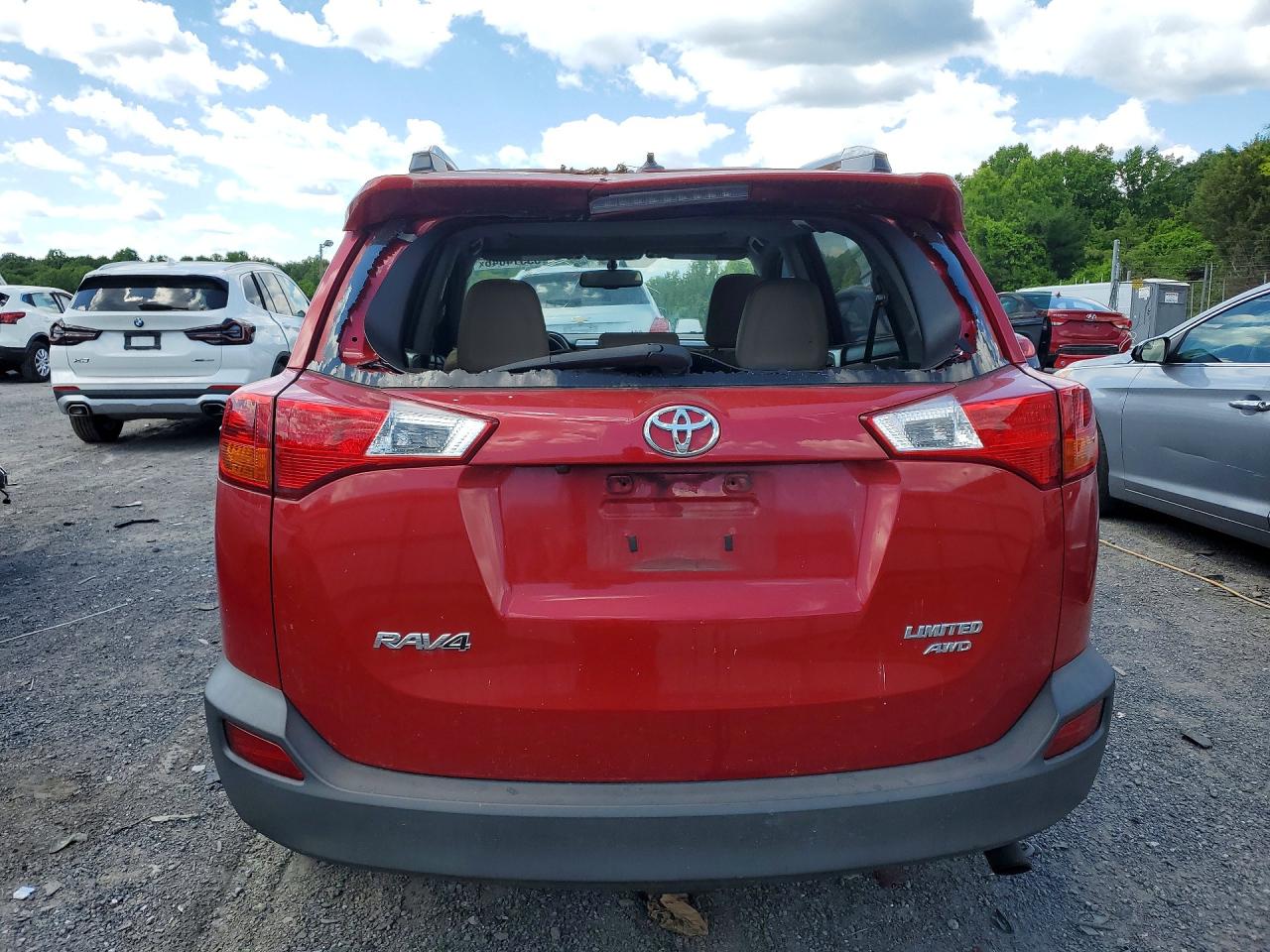 2015 TOYOTA RAV4 LIMITED photo 16