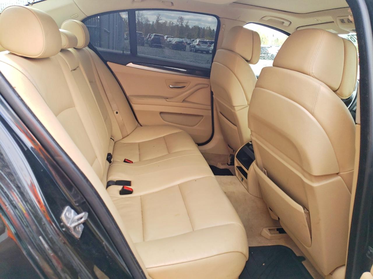 2013 BMW 528 XI photo 10