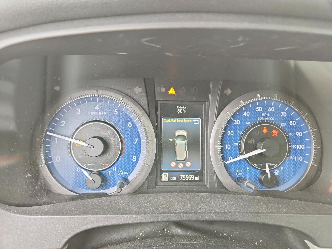 2017 TOYOTA SIENNA XLE PREMIUM 8-PASSENGER photo 17