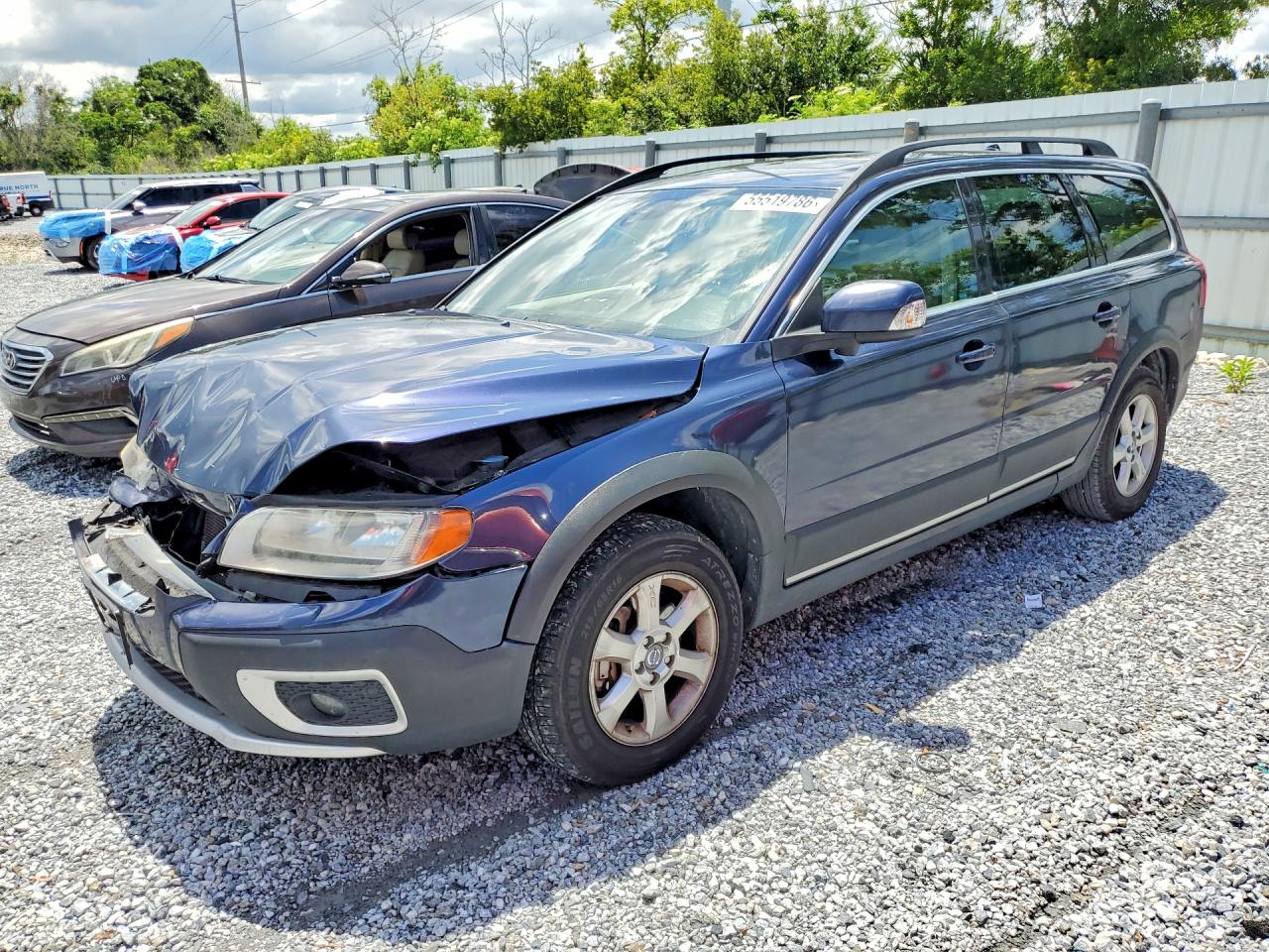 2012 VOLVO XC70