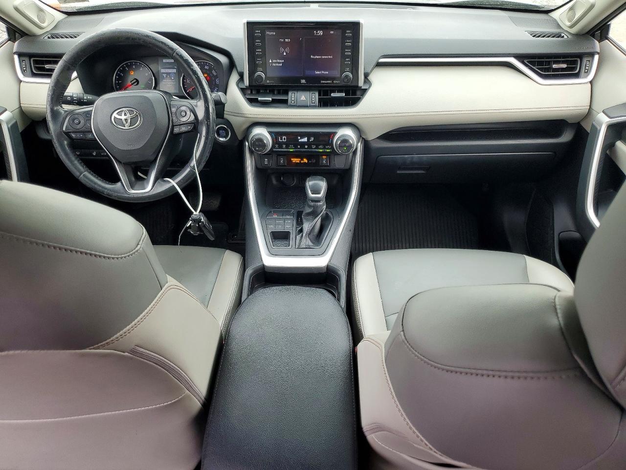 2019 TOYOTA RAV4 XLE PREMIUM photo 15