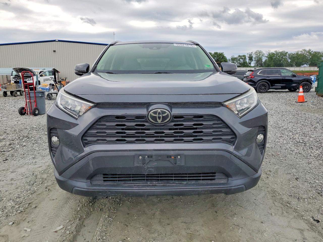 2019 TOYOTA RAV4 XLE PREMIUM photo 9