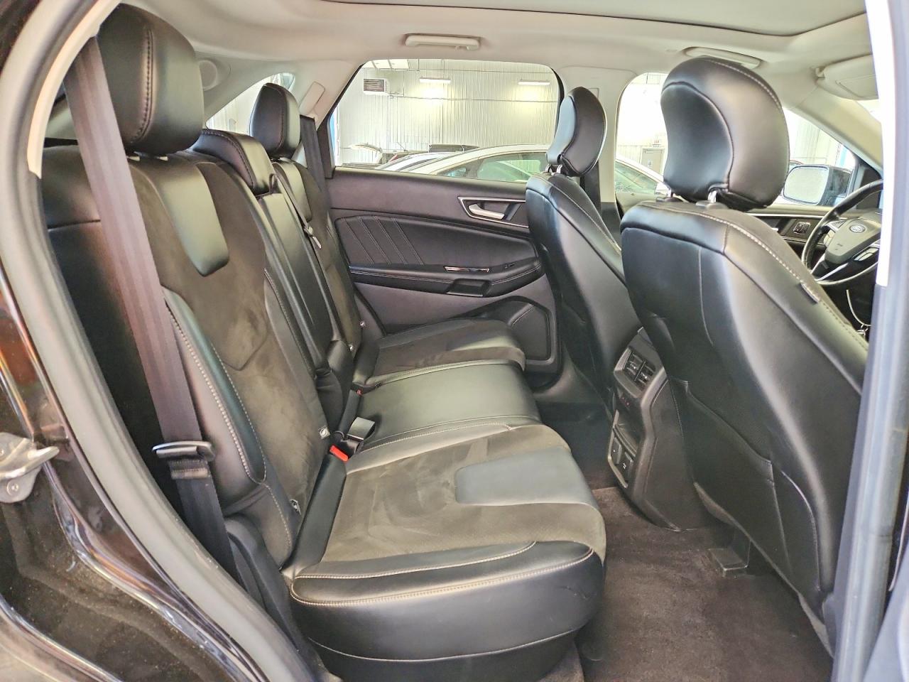 2015 FORD EDGE SPORT photo 19