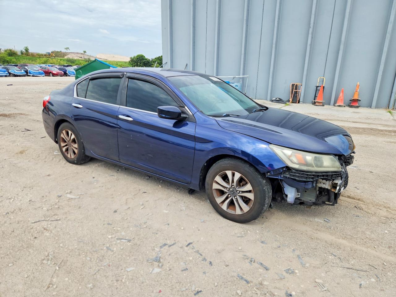 2013 HONDA ACCORD LX photo 7
