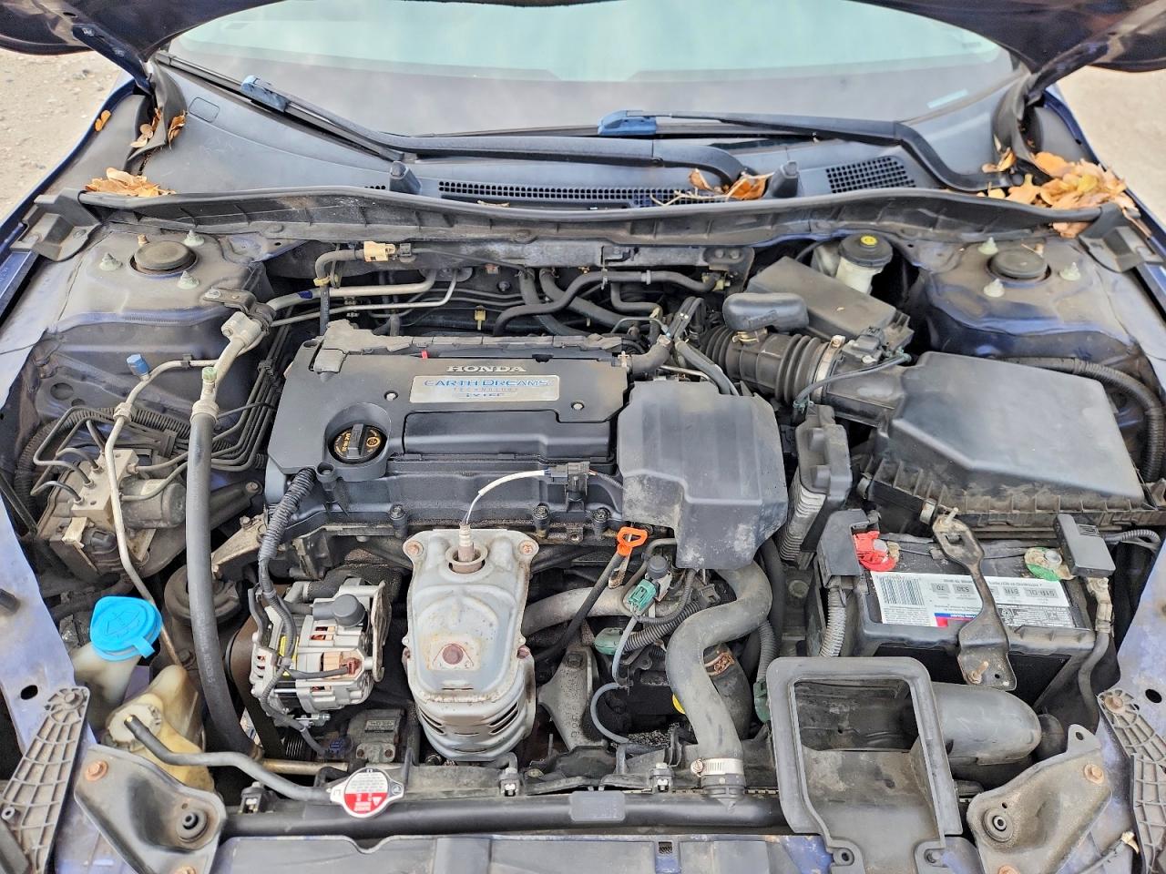 2013 HONDA ACCORD LX photo 21
