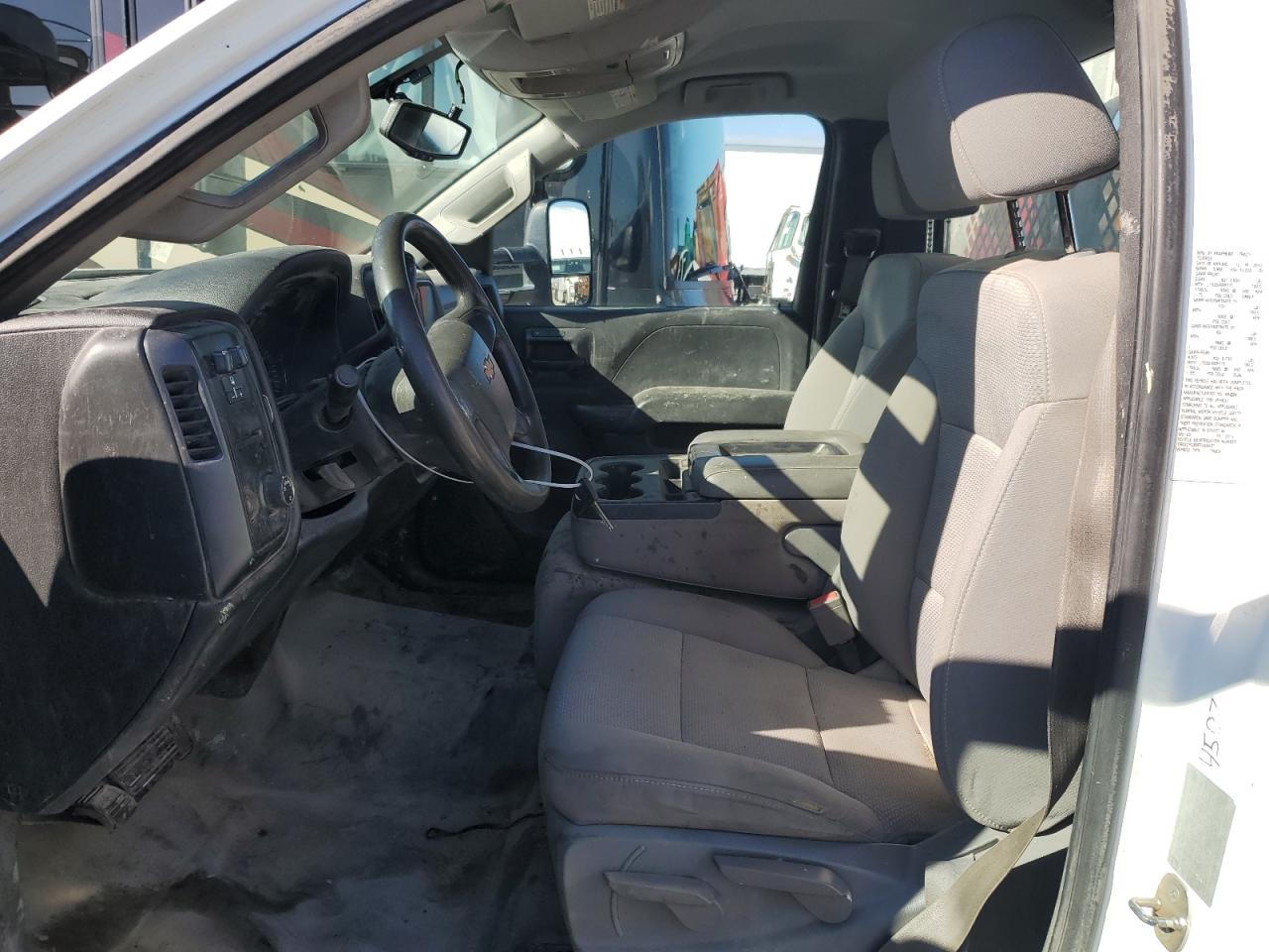 2015 CHEVROLET SILVERADO C3500 photo 7