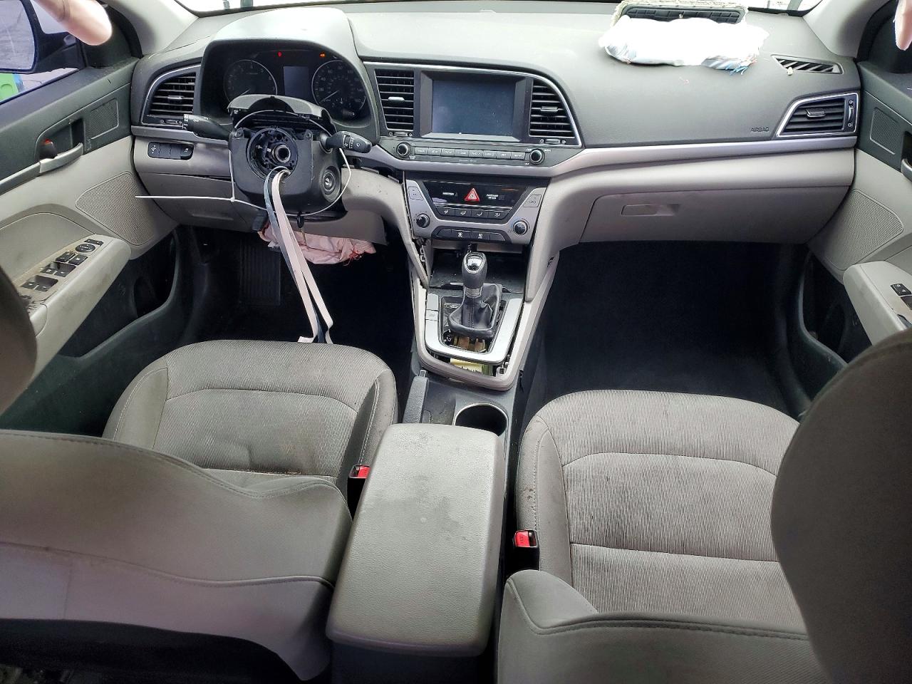 2018 HYUNDAI ELANTRA SE photo 22