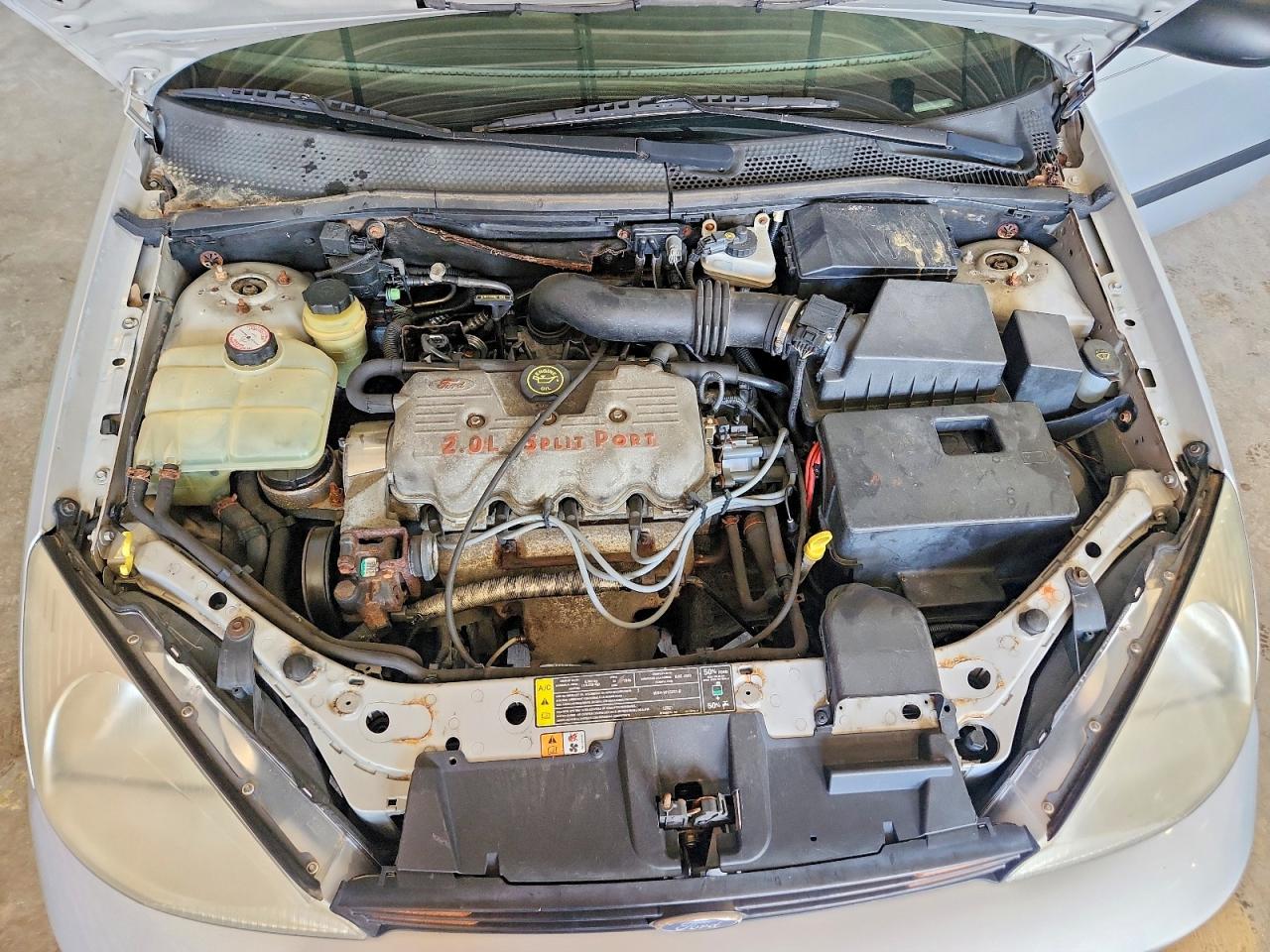 2000 FORD FOCUS LX photo 21