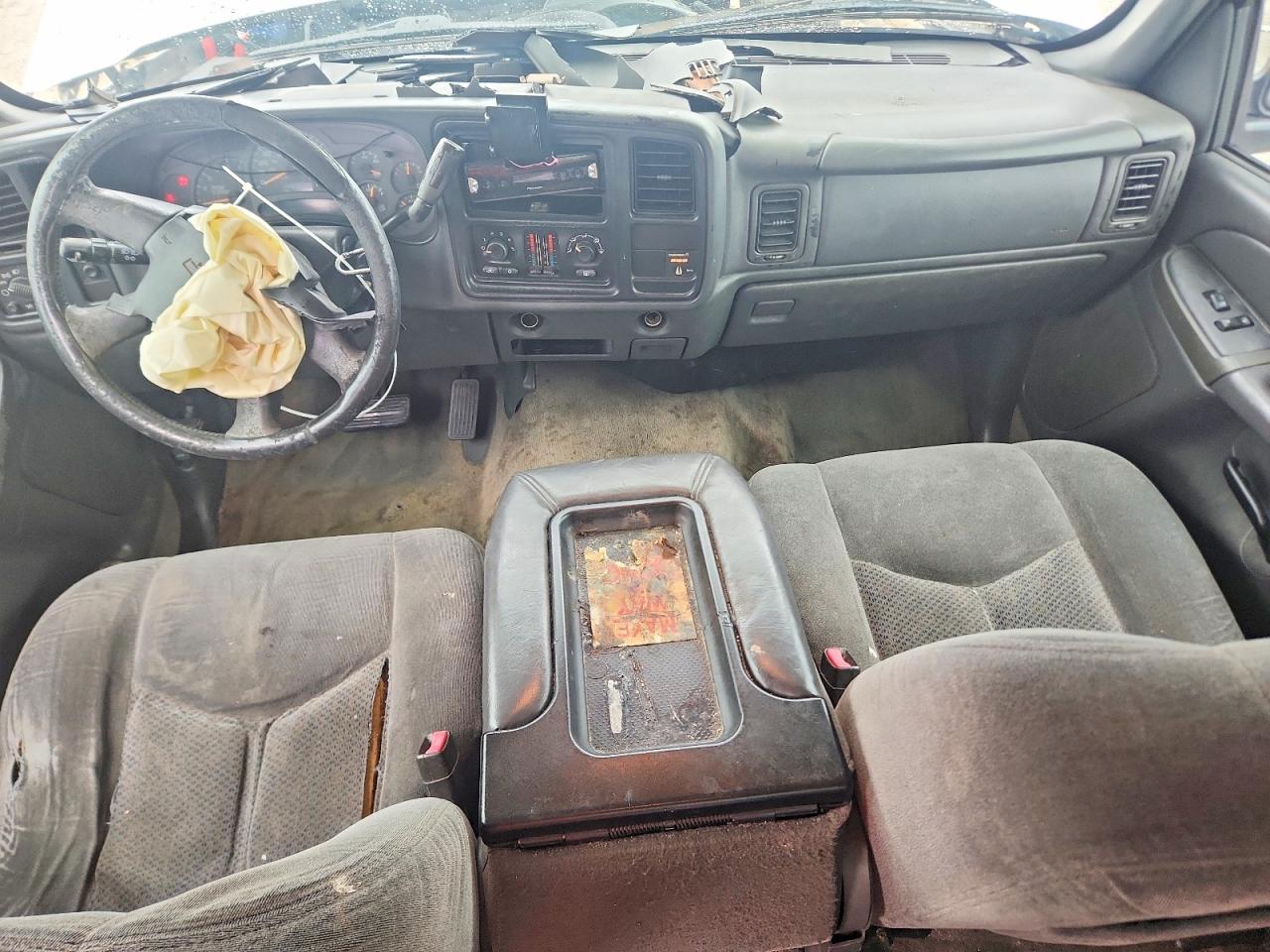 2004 CHEVROLET SILVERADO C1500 photo 15