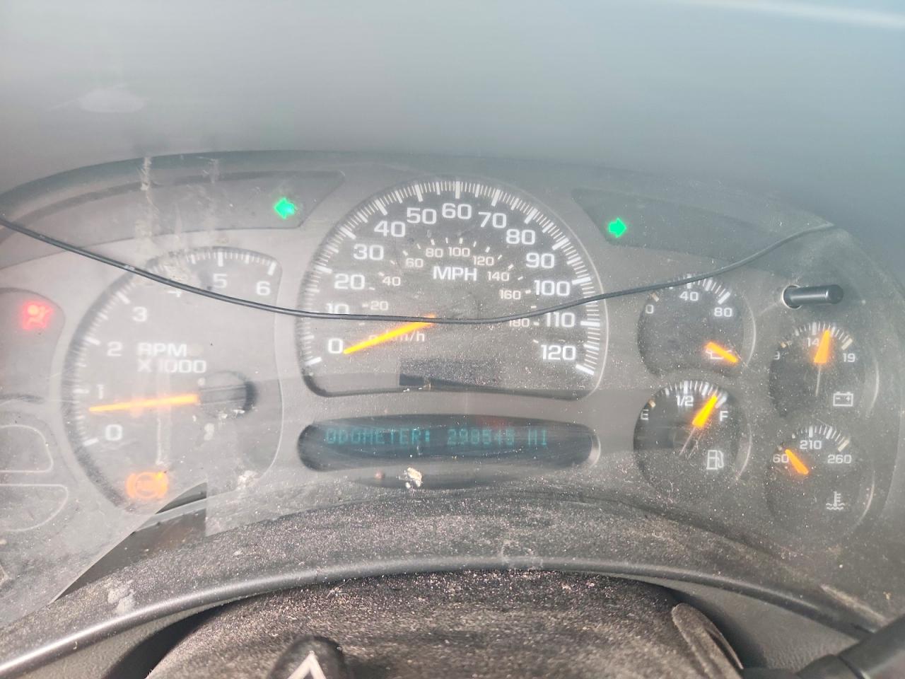 2004 CHEVROLET SILVERADO C1500 photo 17