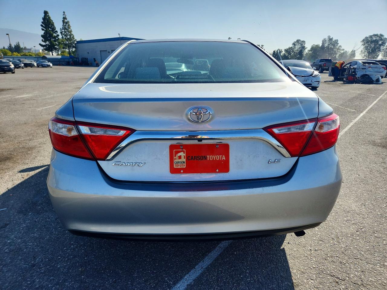 2017 TOYOTA CAMRY LE photo 11
