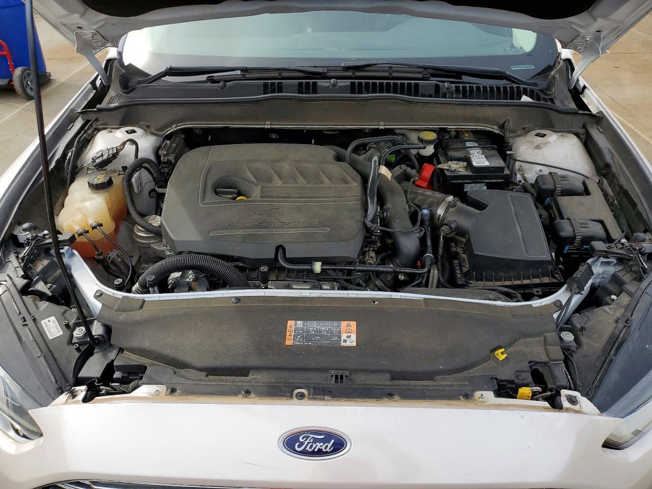 2016 FORD FUSION SE photo 21