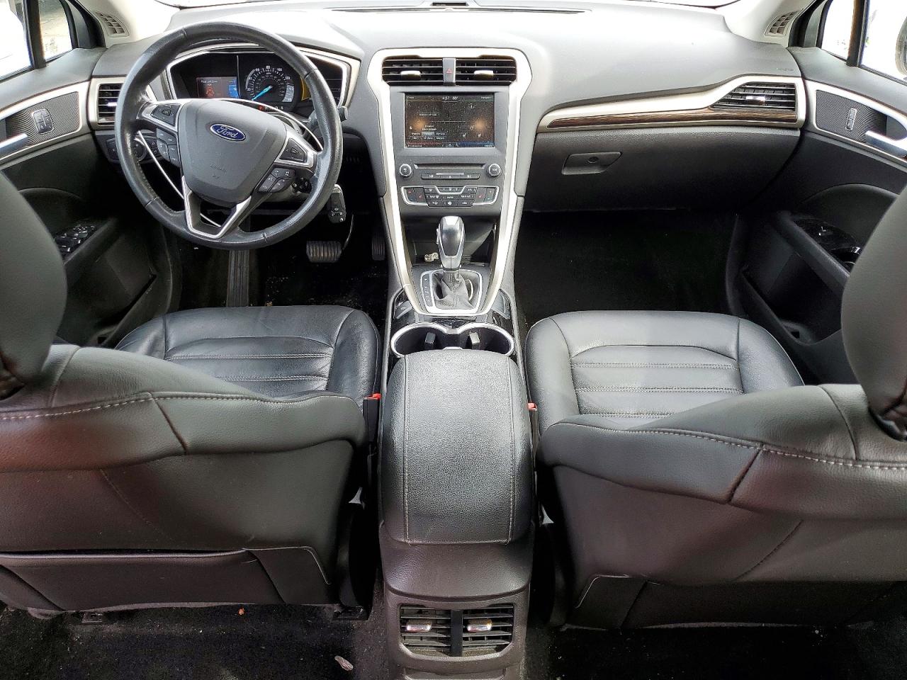 2016 FORD FUSION SE photo 15