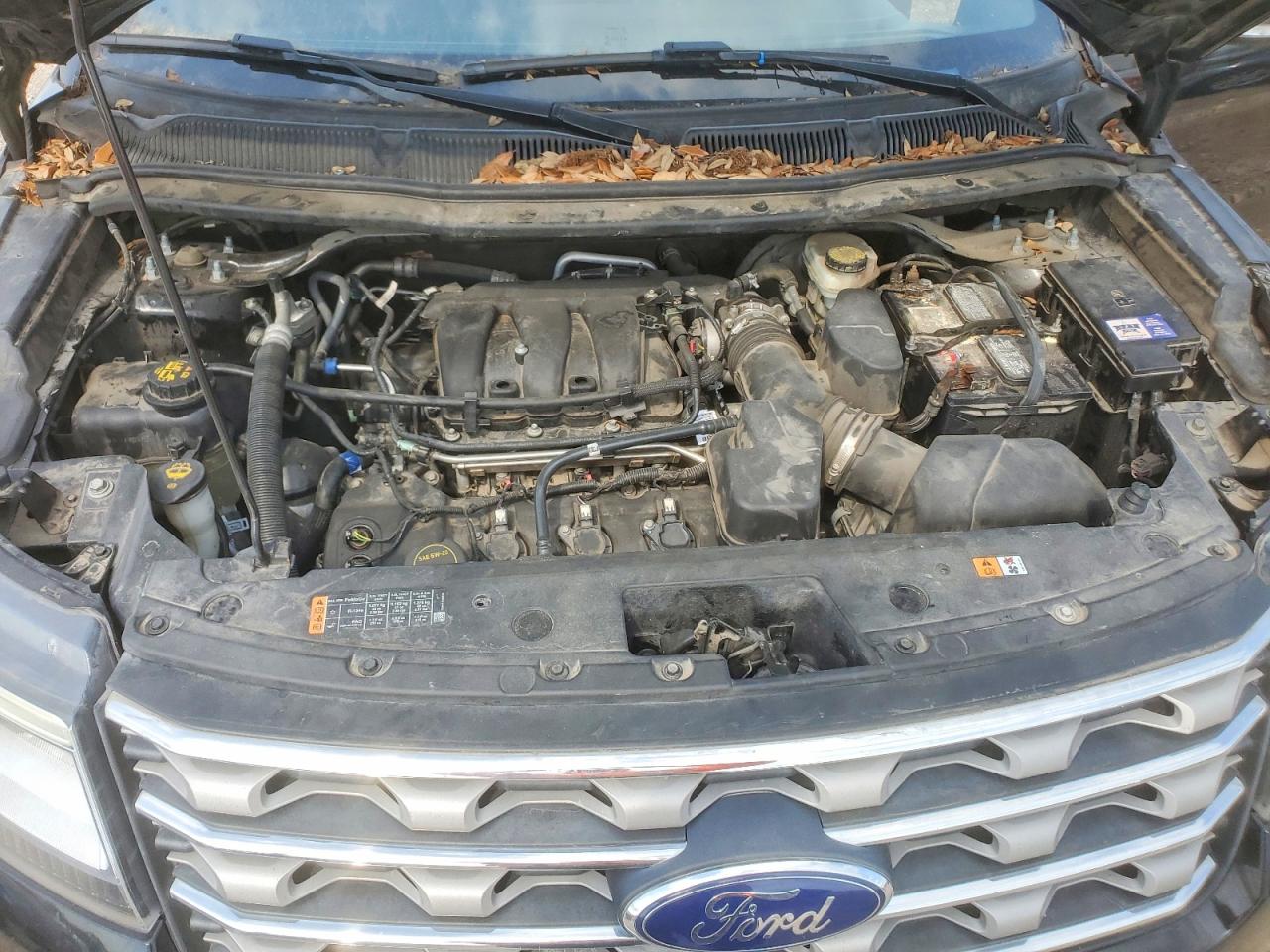 2017 FORD EXPLORER XLT photo 21