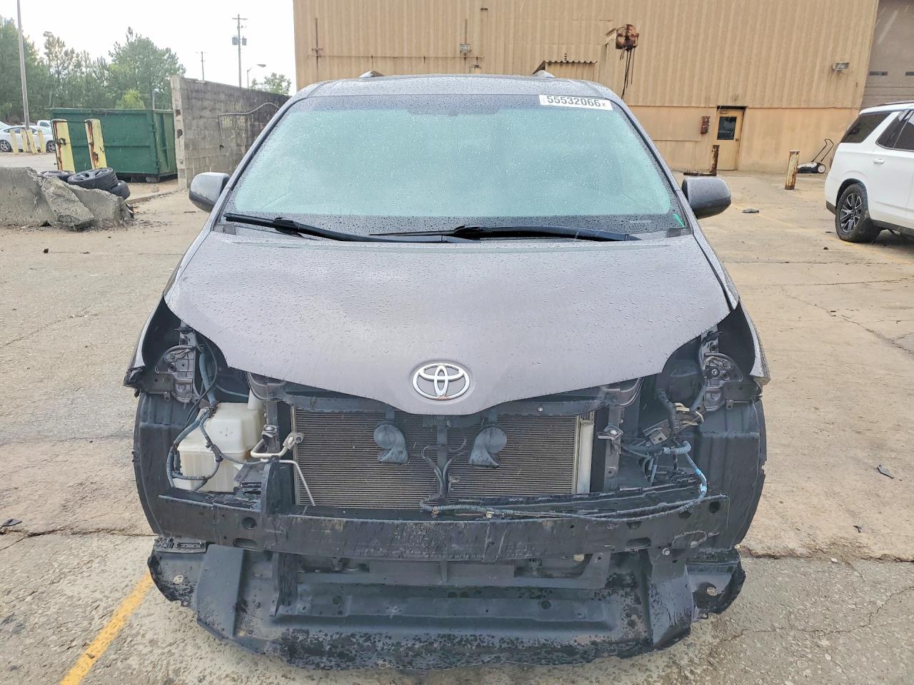 2016 TOYOTA SIENNA XLE 8-PASSENGER photo 5
