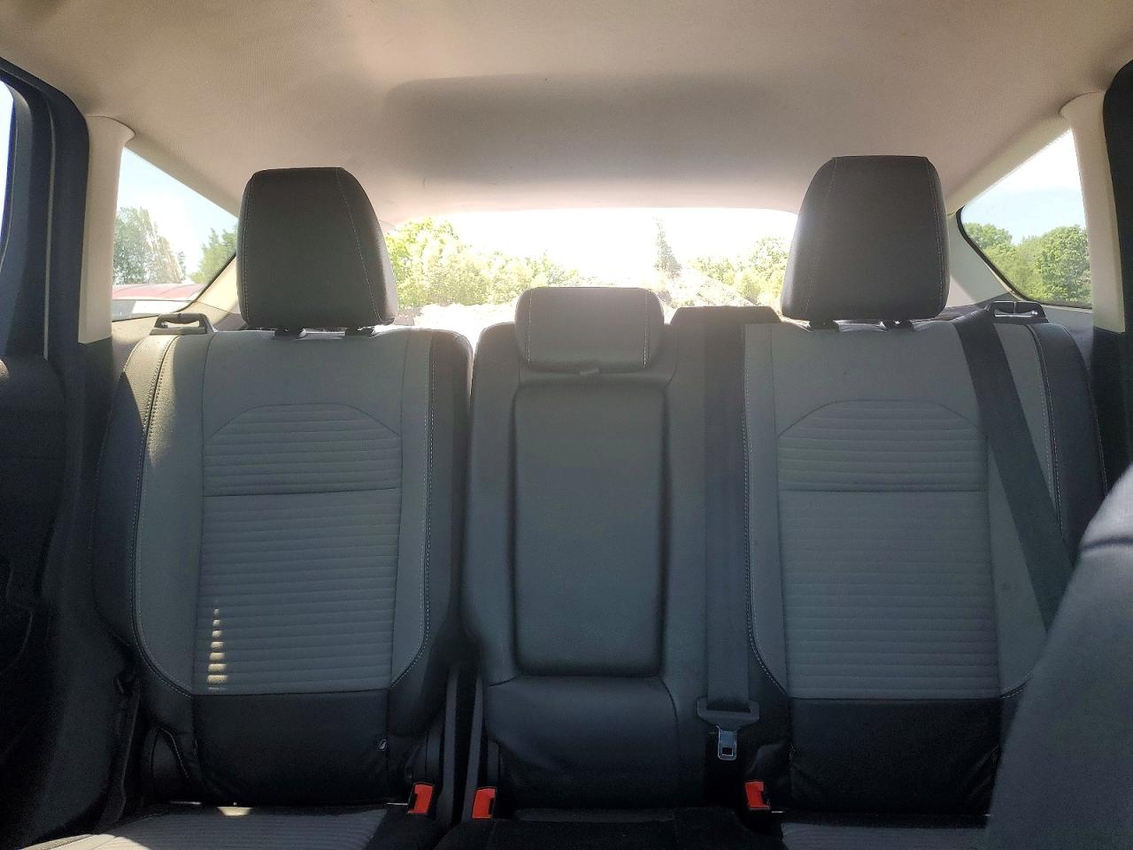 2019 FORD ESCAPE SE photo 28