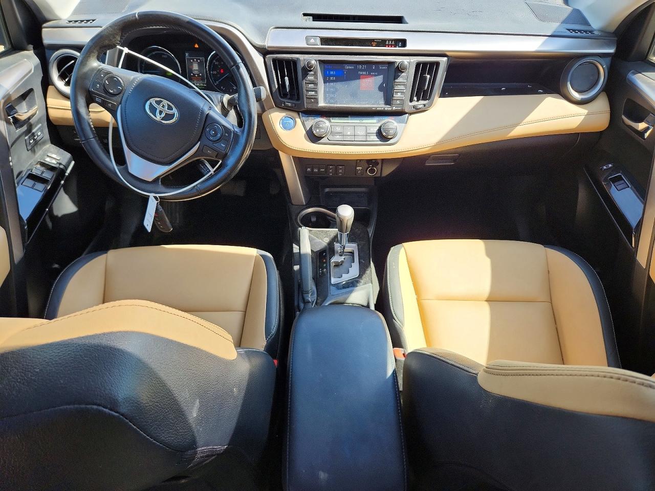 2017 TOYOTA RAV4 HV LIMITED photo 15
