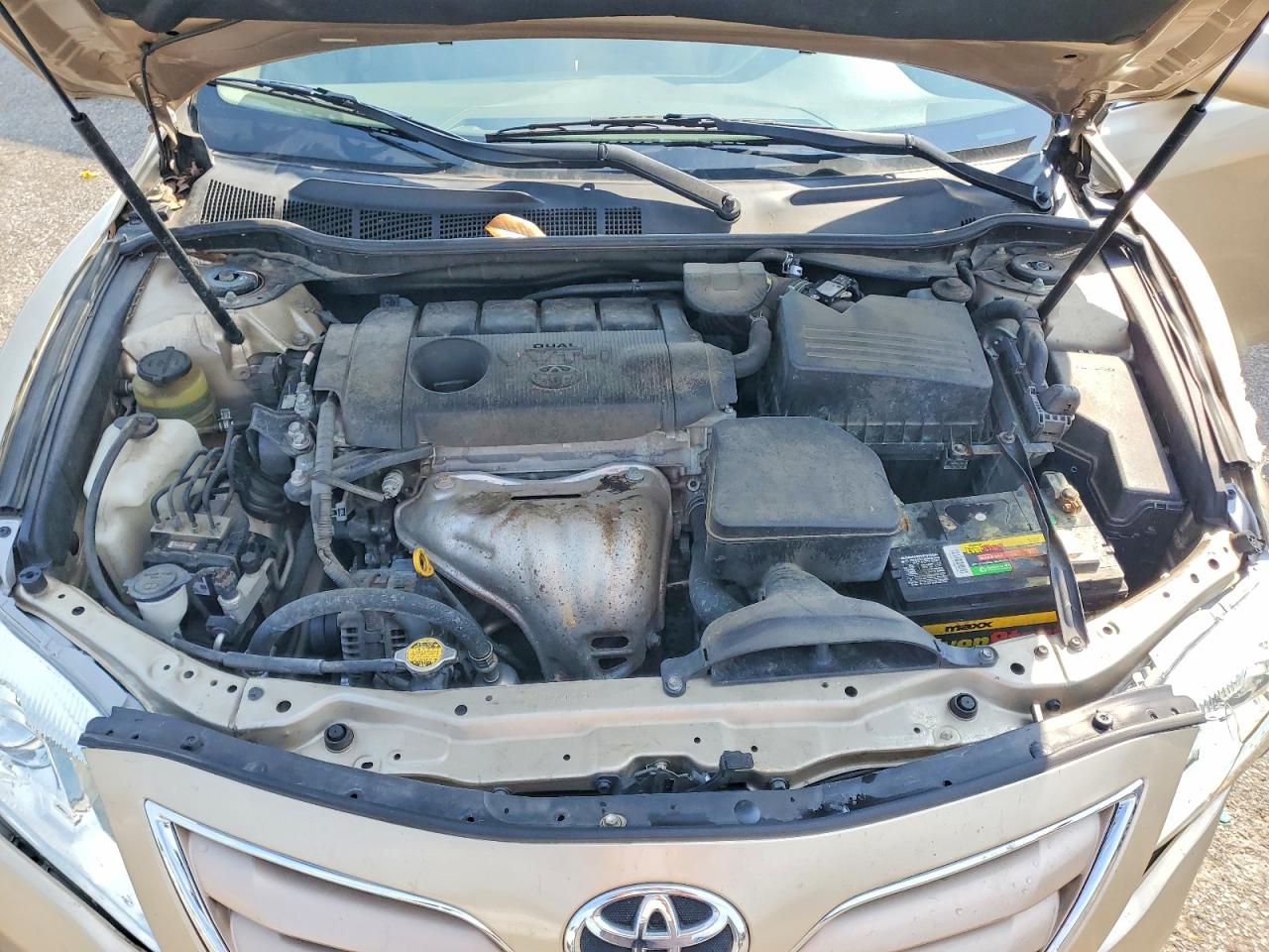 2011 TOYOTA CAMRY photo 21