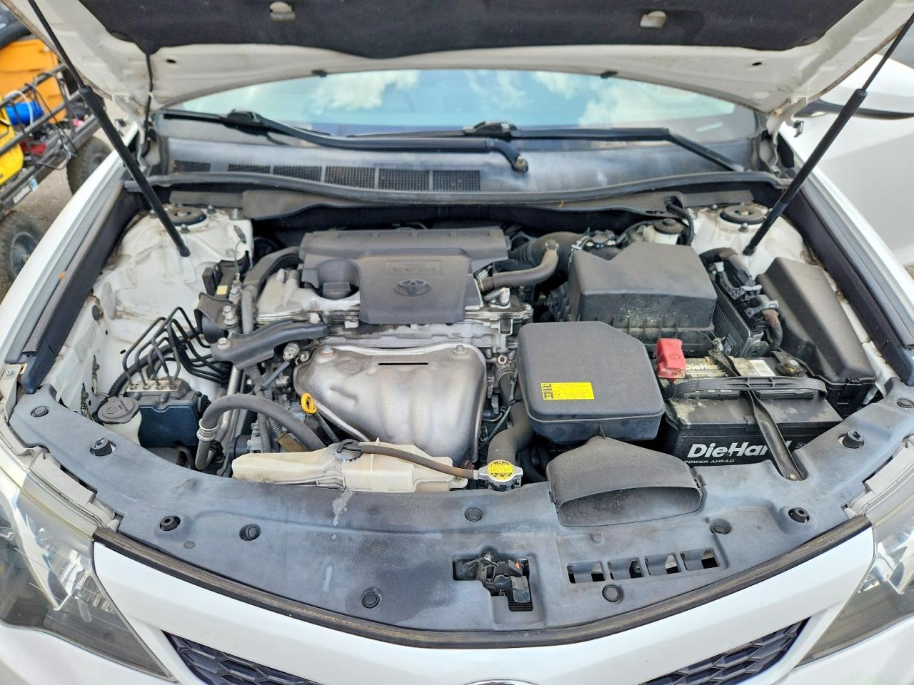 2012 TOYOTA CAMRY SE photo 21
