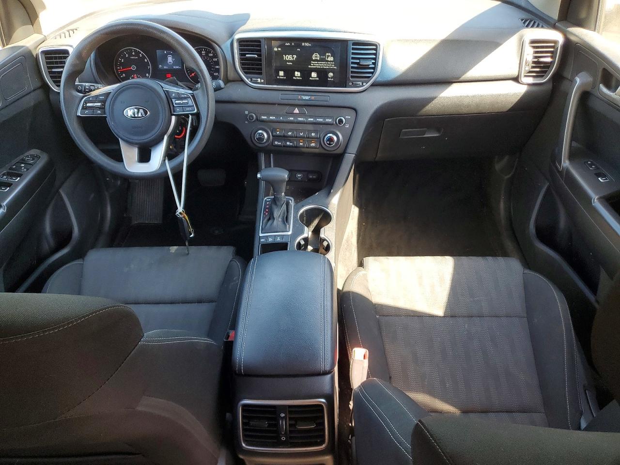 2020 KIA SPORTAGE LX photo 8