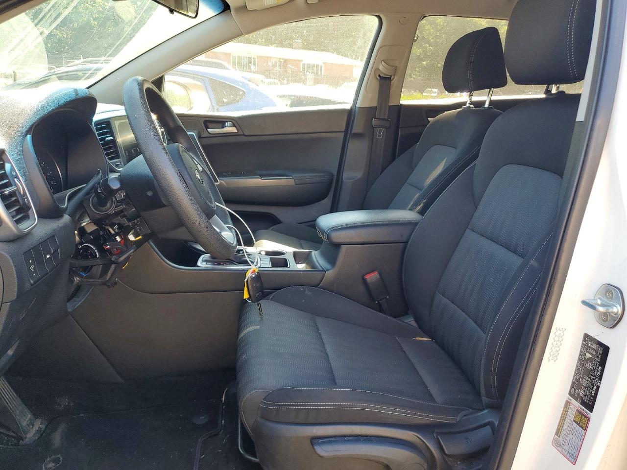 2020 KIA SPORTAGE LX photo 7