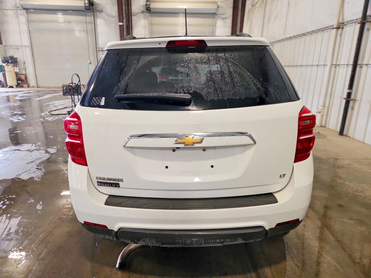 2017 CHEVROLET EQUINOX LT photo 11