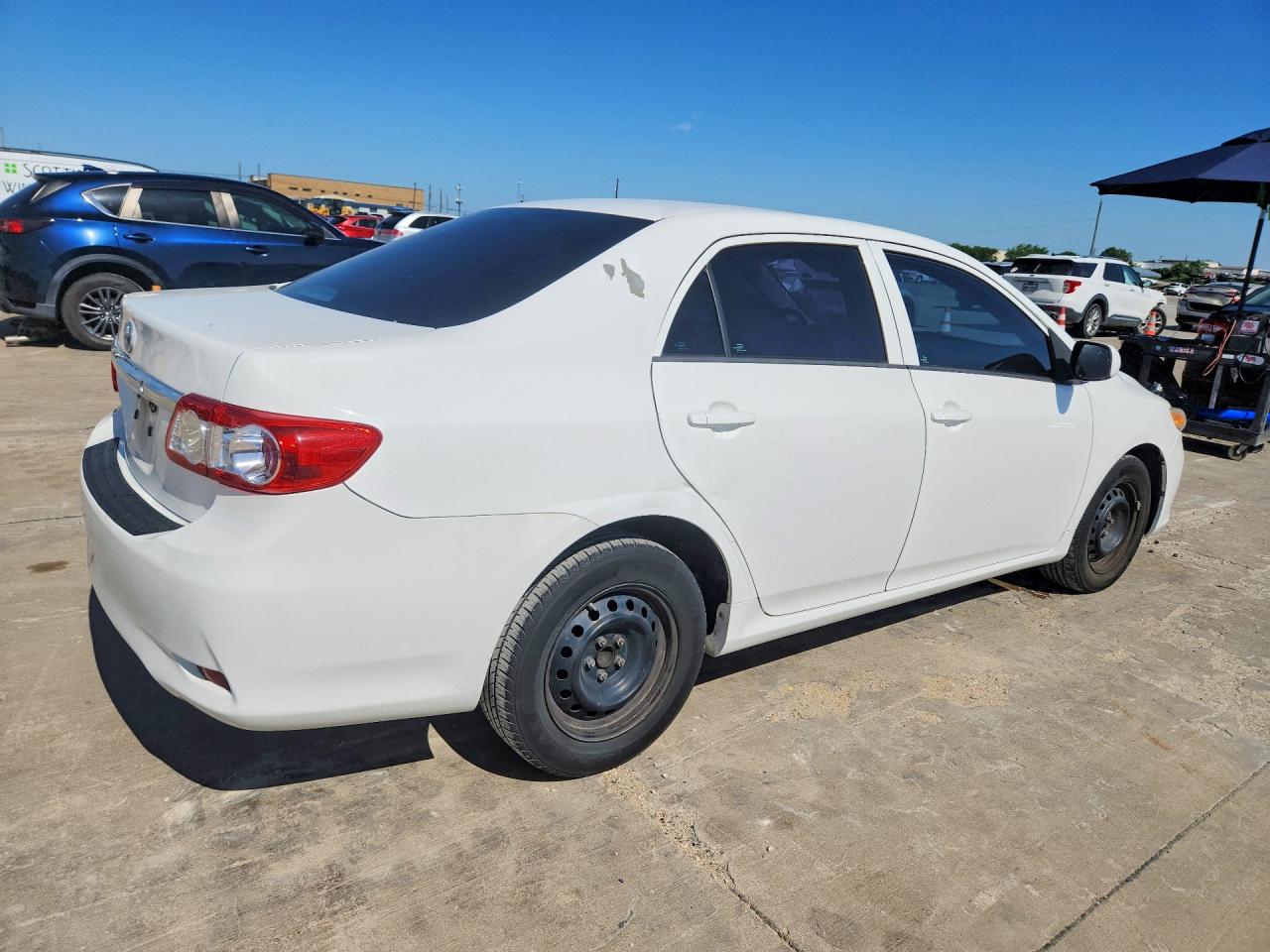 2012 TOYOTA COROLLA L photo 5