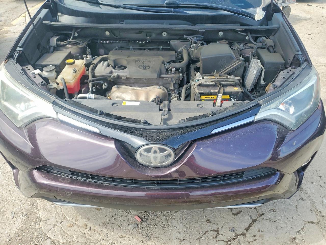 2017 TOYOTA RAV4 XLE photo 34