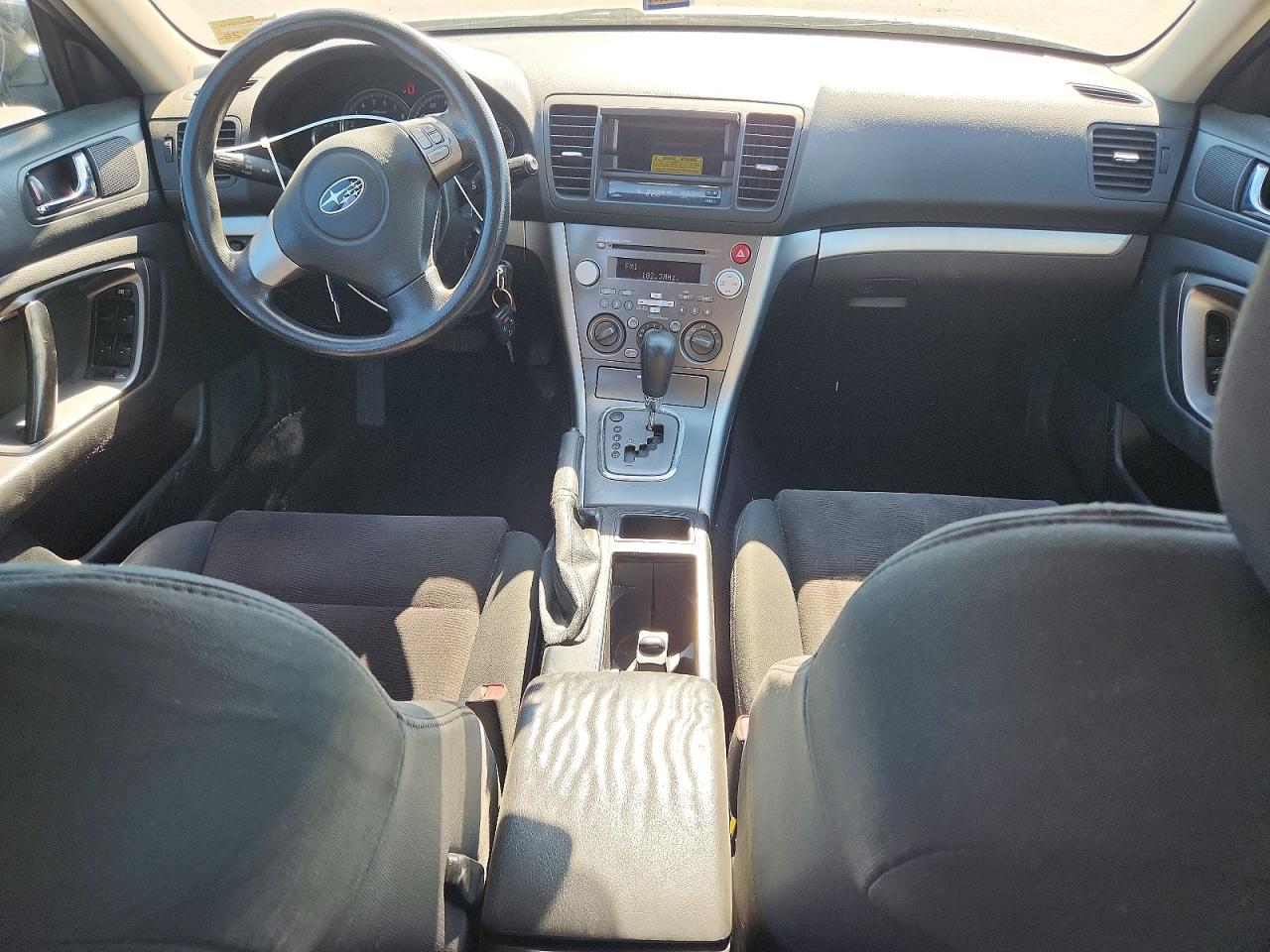 2008 SUBARU OUTBACK photo 8
