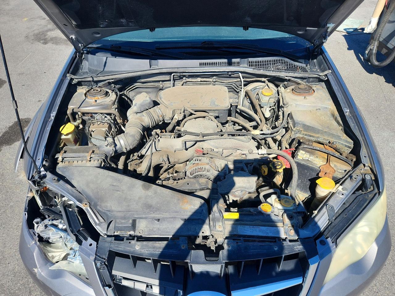 2008 SUBARU OUTBACK photo 11