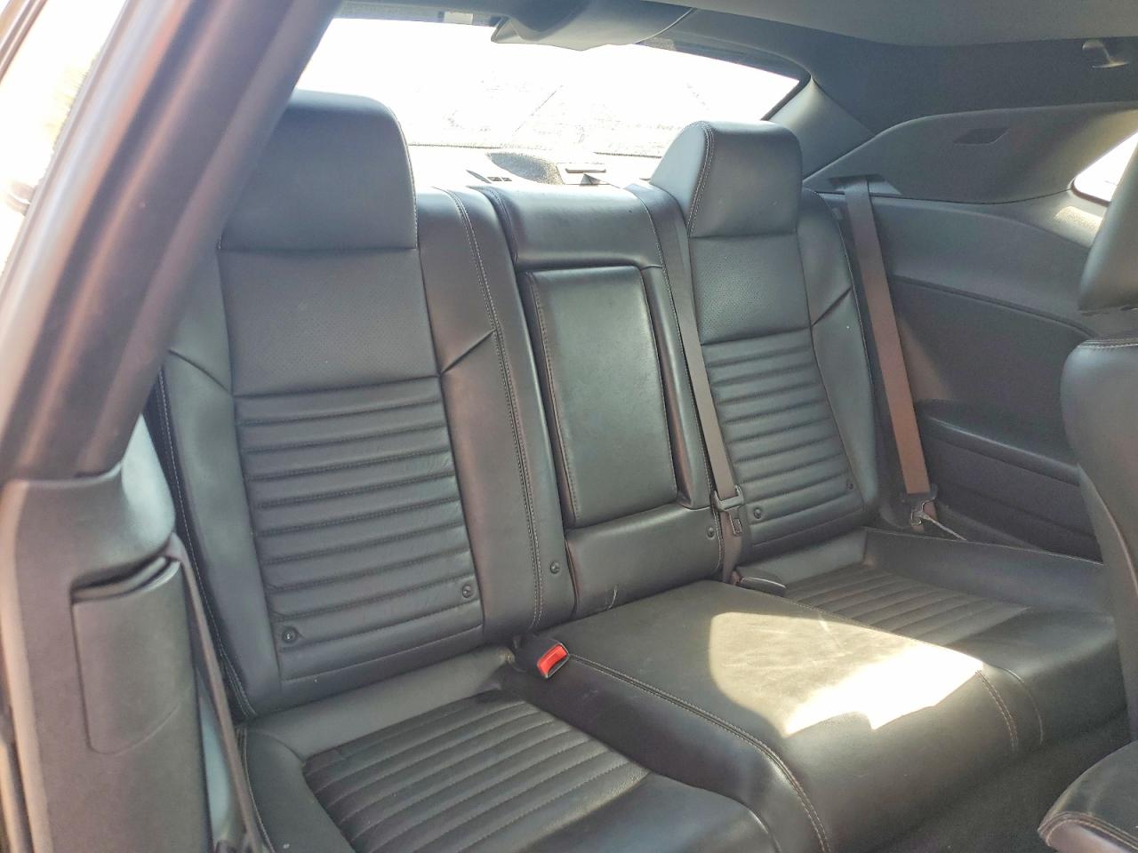 2012 DODGE CHALLENGER SXT photo 19