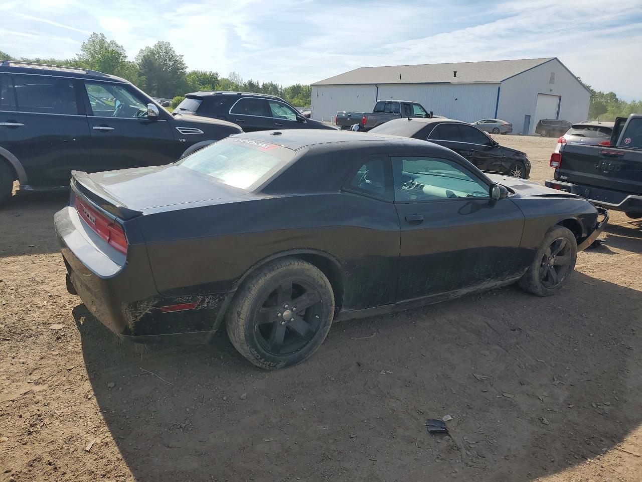 2012 DODGE CHALLENGER SXT photo 5