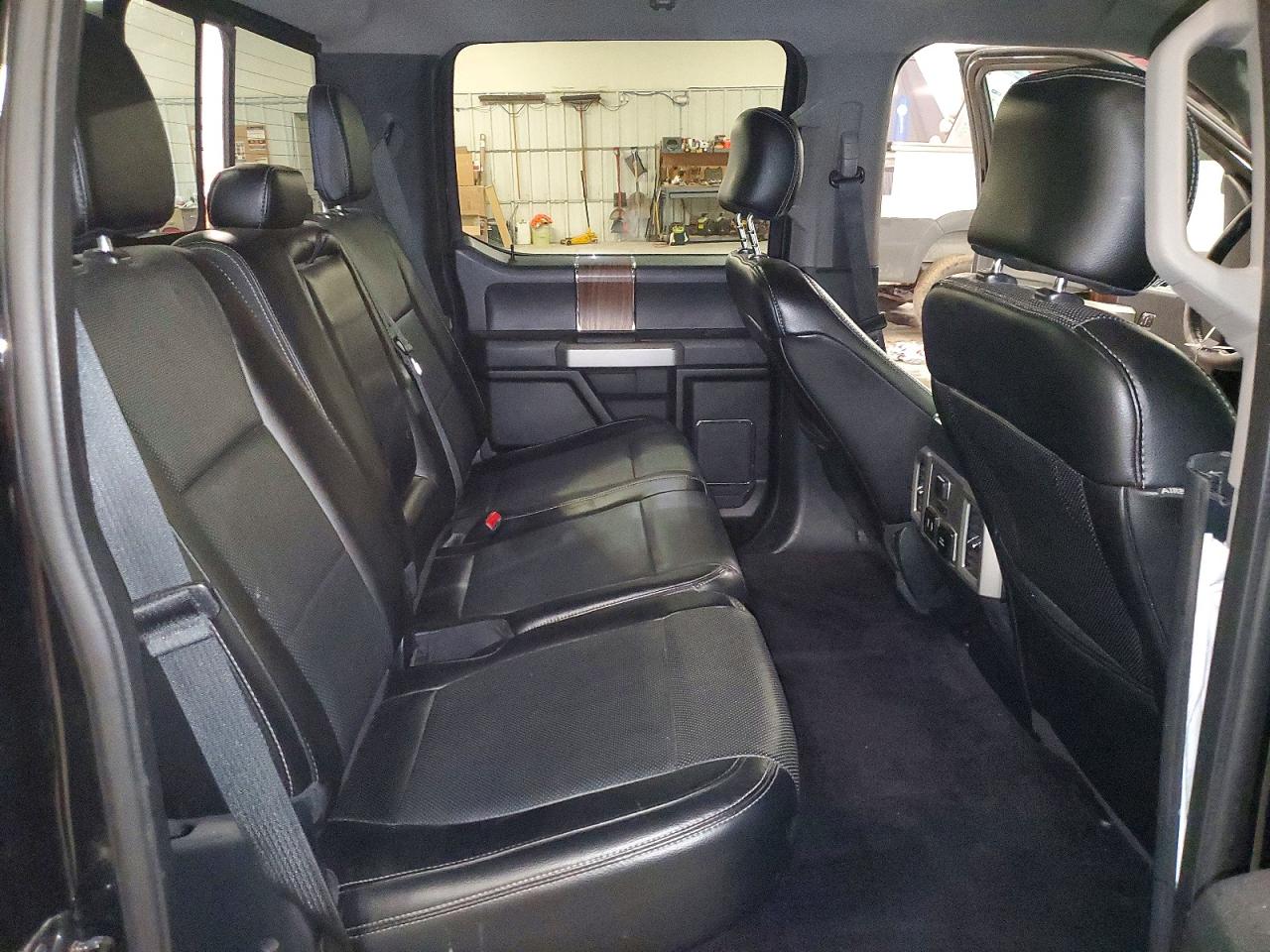 2017 FORD F150 photo 28