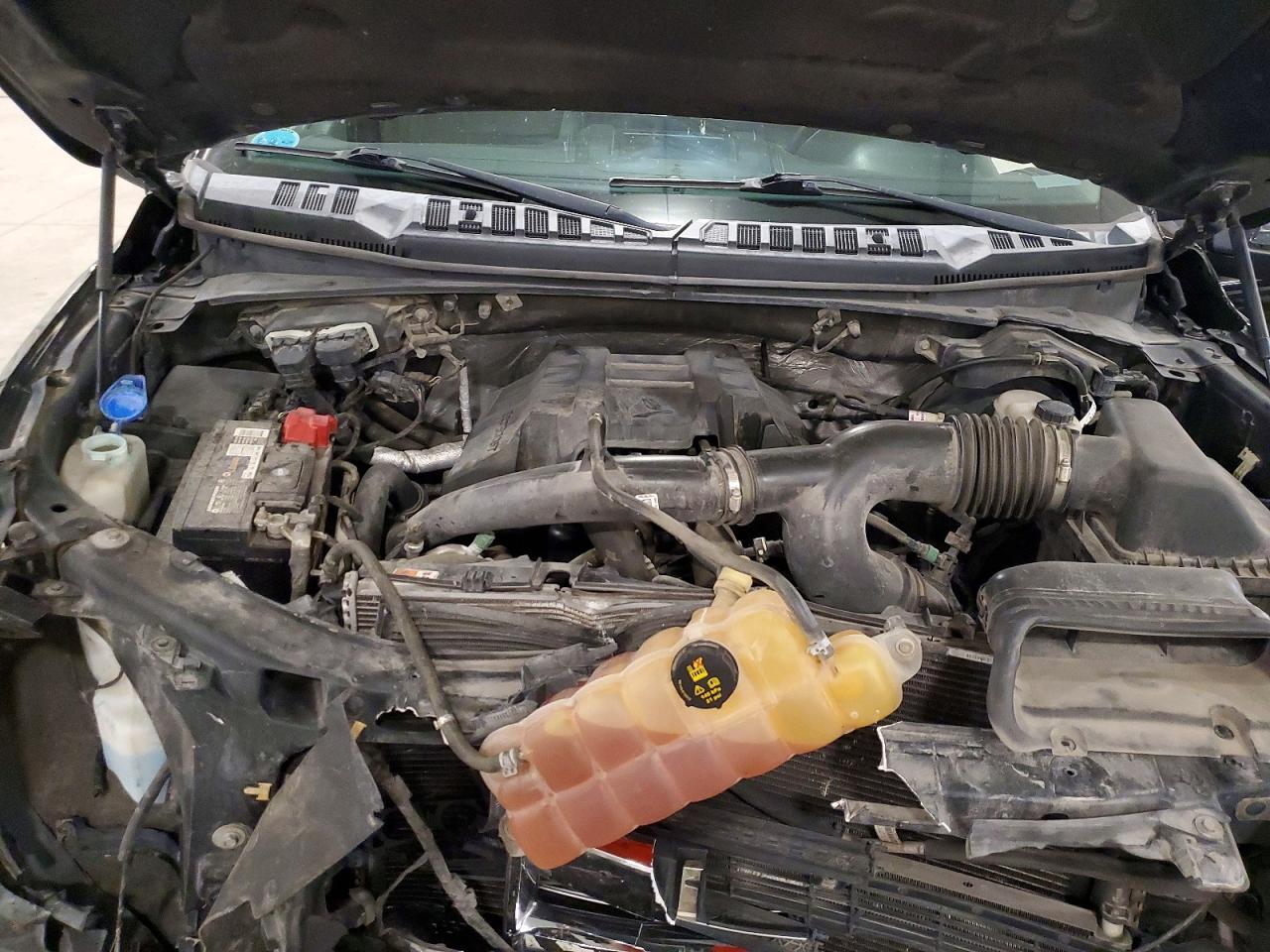 2017 FORD F150 photo 31