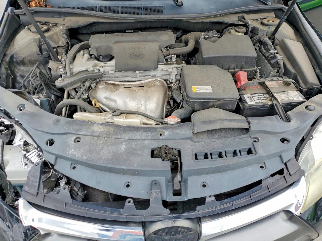 2016 TOYOTA CAMRY LE photo 21
