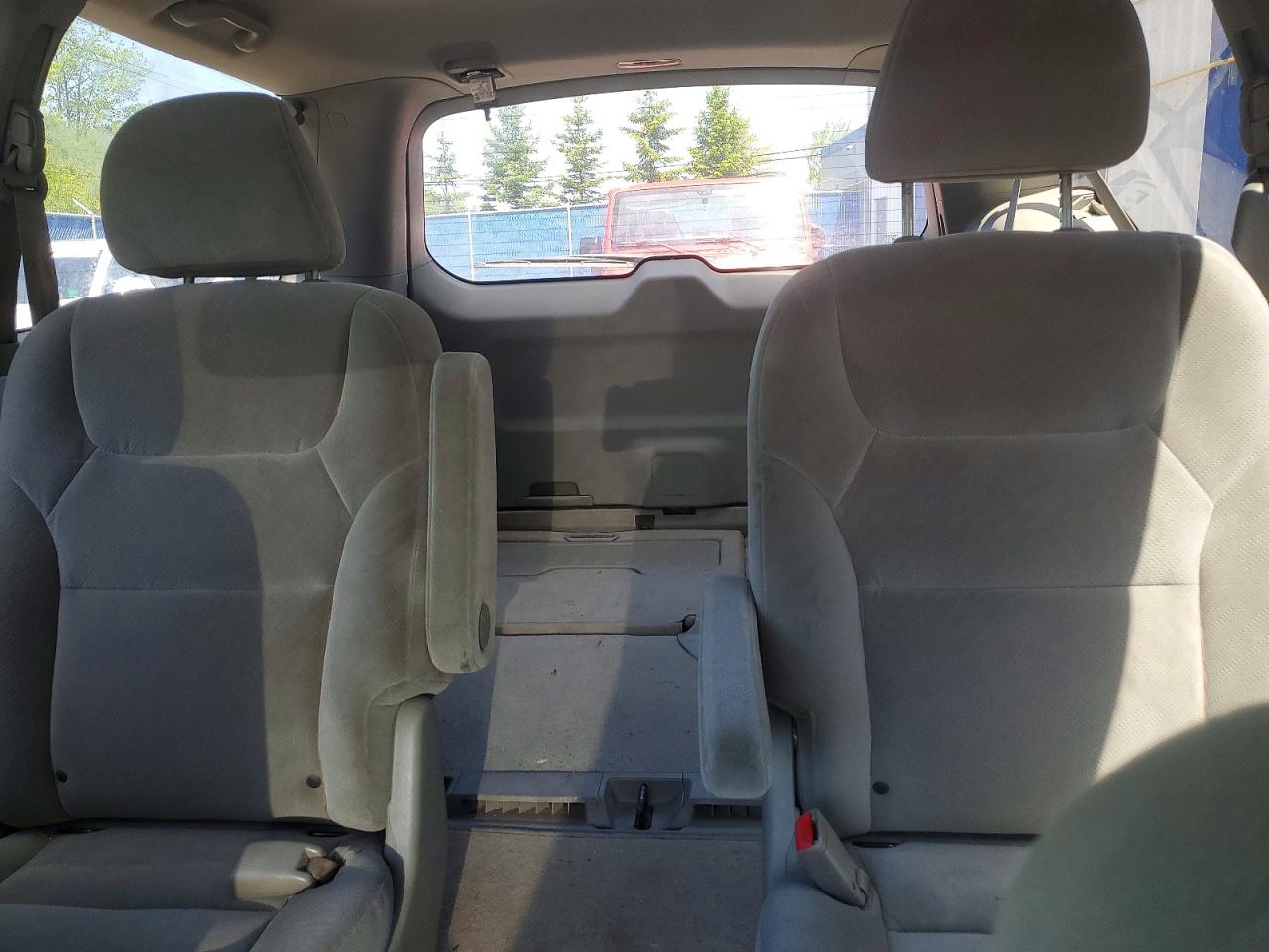 2008 HONDA ODYSSEY LX photo 10