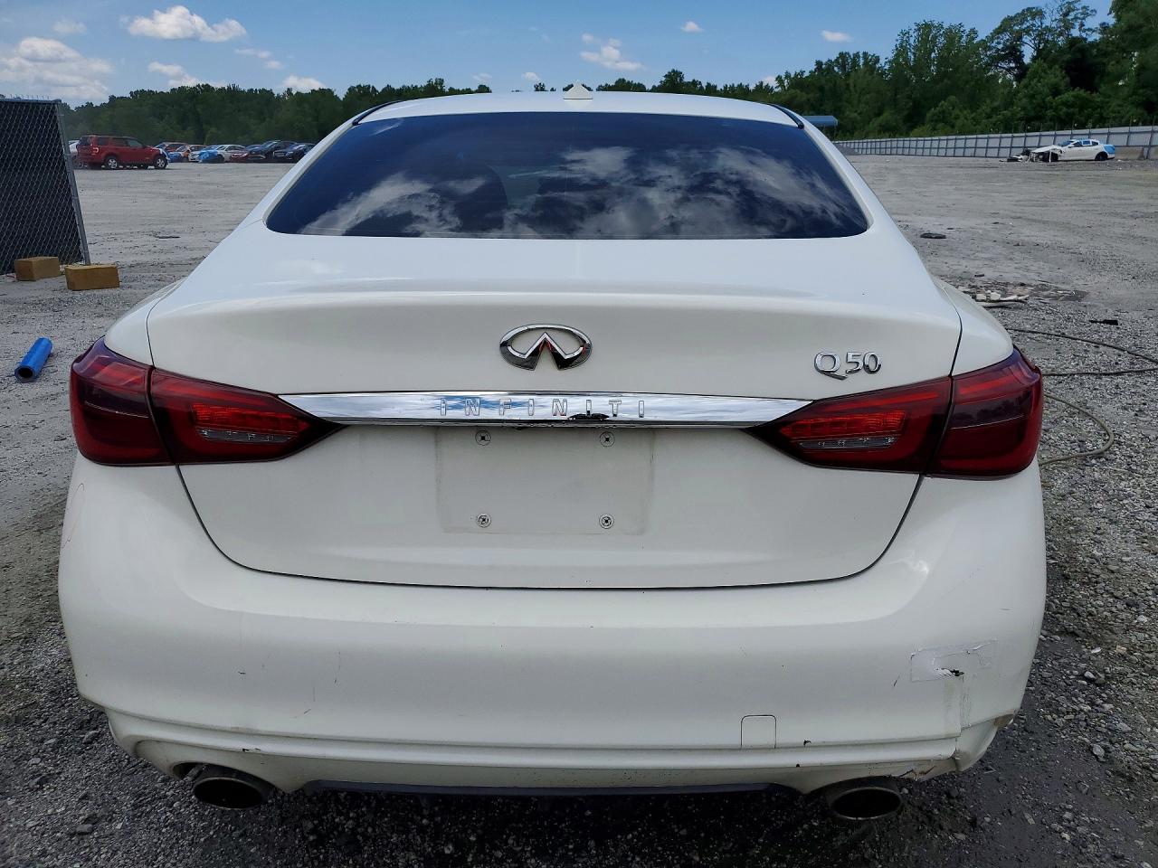 2018 INFINITI Q50 3.0T LUXE photo 11